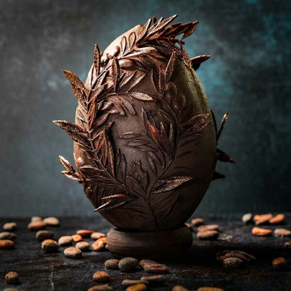 Le rameau Easter egg, creation 2022 by Nina Métayer