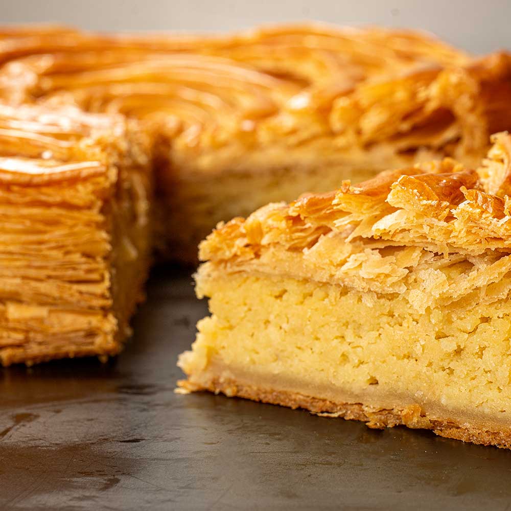 Where to buy cakes fit for king(s) on Fête des Rois 2023