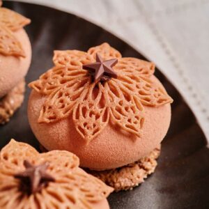 The taste of Christmas, individual dessert by Nina Métayer