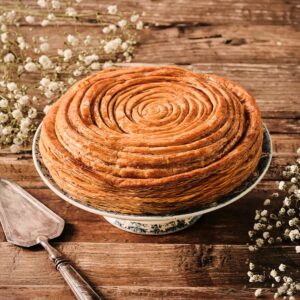 Galette des rois 2026 Ambrée par Nina Métayer