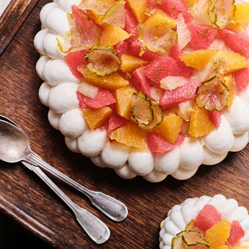 Citrus Pavlova by Nina Métayer