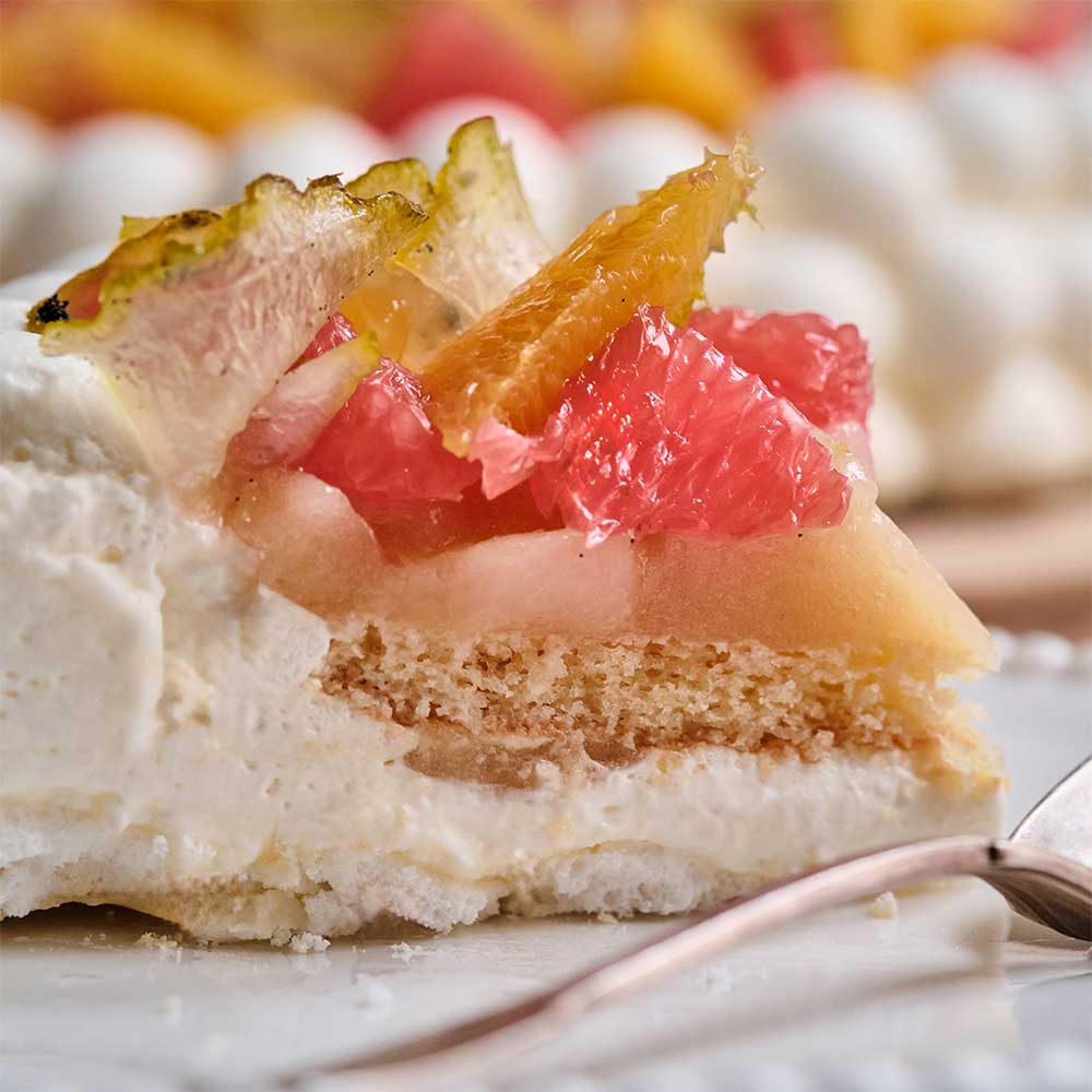 Citrus Pavlova by Nina Métayer