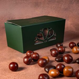 Chocolate-covered hazelnuts and almonds by Nina Métayer