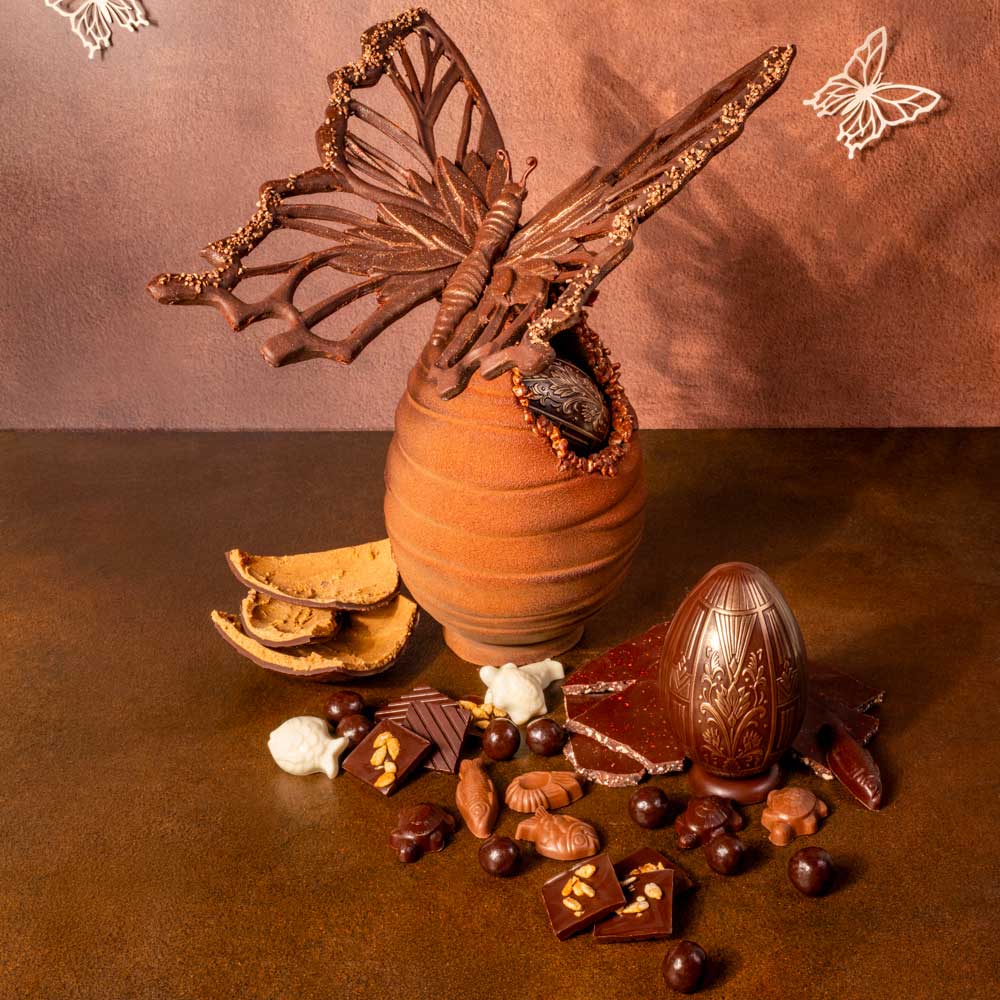 Éclosion, œuf de Pâques par Nina Métayer