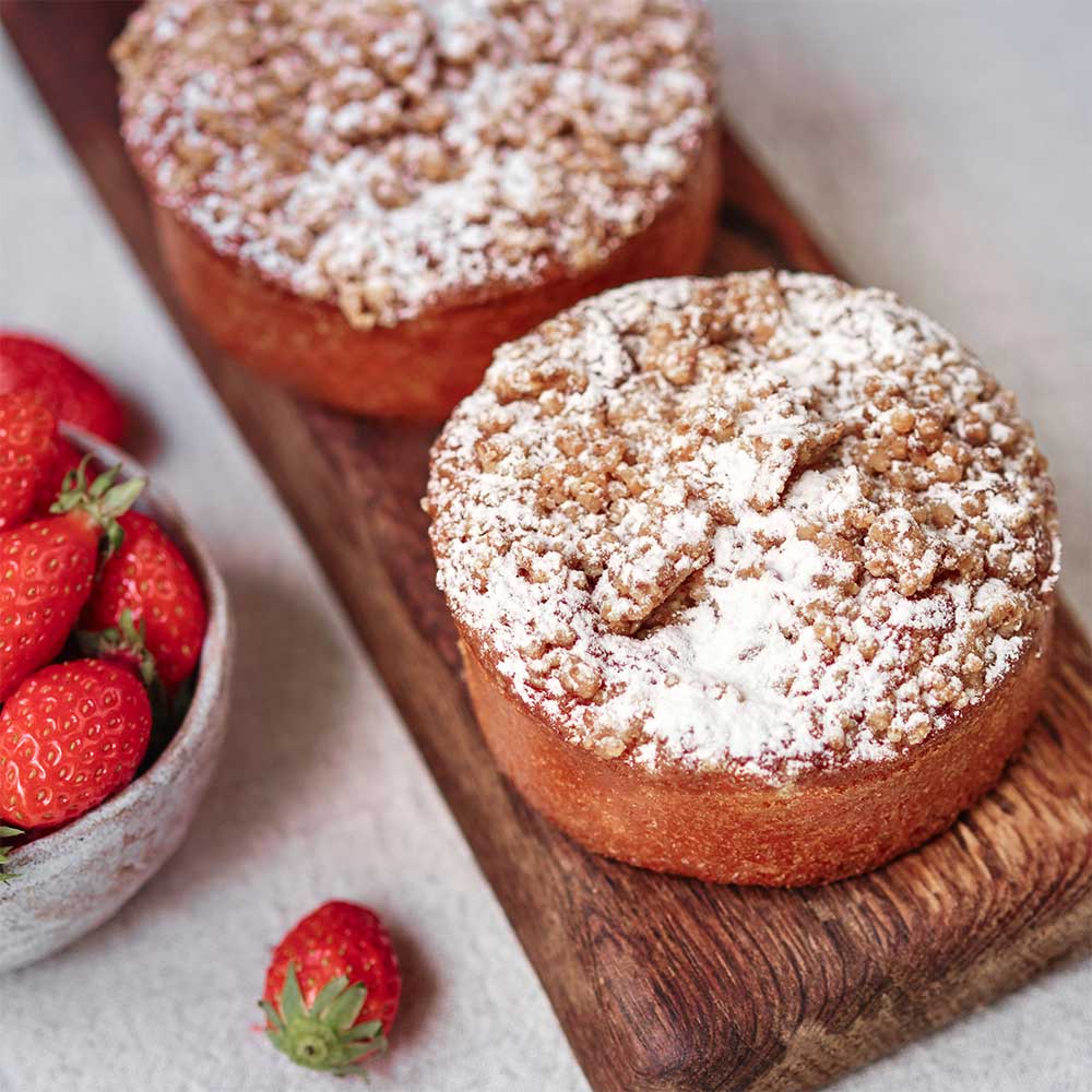 Moelleux fraise sesame umeboshi par Nina Métayer